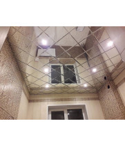 Зеркальный потолок из плитки ромбовидной формы ЗПТ-1
